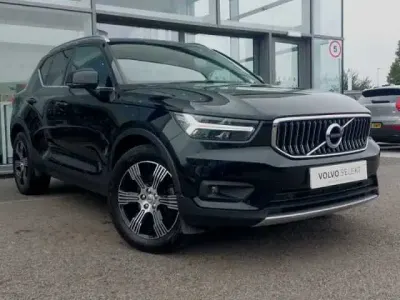 Begagnad Volvo XC40 Inscription 194 HK (142 kW) 2021 SUV
