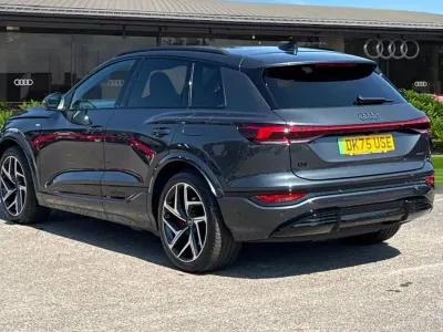 Used Audi Q6 e-tron Comfort 284 kW (387 HP) 2025 Grey SUV
