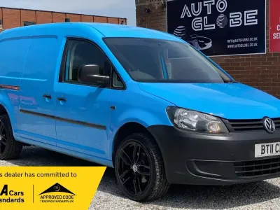 Used VW Caddy 102 HP (75 kW) 2011 Blue MPV