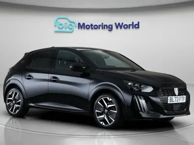 Second-hand Peugeot 208 GT 100 CP (73 kW) 2024 Negru Hatchback