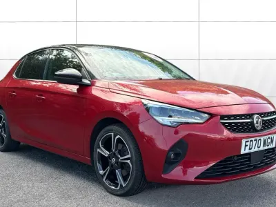 Używany Vauxhall Corsa Elite 101 KM (74 kW) 2020 Czerwony Hatchback