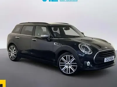 Used Mini Cooper Clubman Exclusive 136 HP (100 kW) 2021 Black Estate
