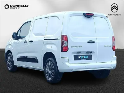 New Citroën Berlingo 101 HP (74 kW) 2026 White MPV
