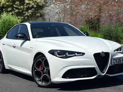 New Alfa Romeo Giulia Sprint 2026 Vulcano black 408 Sedan