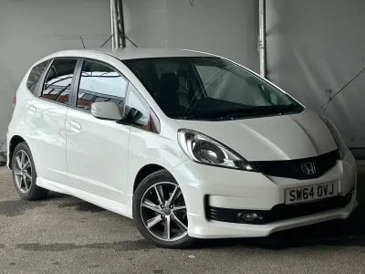 Used Honda Jazz SI 2015 White Hatchback