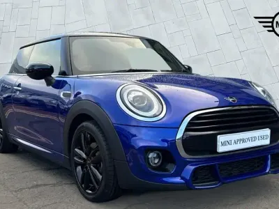 Usado Mini Cooper Hatch 134 CV (98 kW) 2020 Azul Utilitario