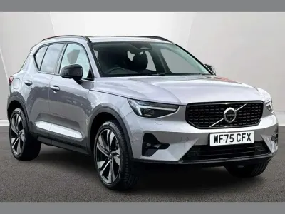 Used Volvo XC40 Ultra 194 HP (142 kW) 2025 Silver SUV