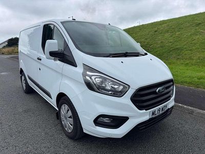 White Used 2019 Ford Transit Custom Trend Van | £15,300 (Good price)
