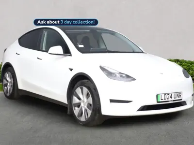 Begagnad Tesla Model Y RWD 219 kW (299 HK) 2024 Vit SUV