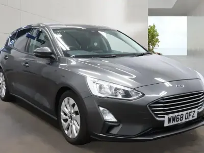 Used Ford Focus Zetec 125 HP (91 kW) 2018 Grey Hatchback