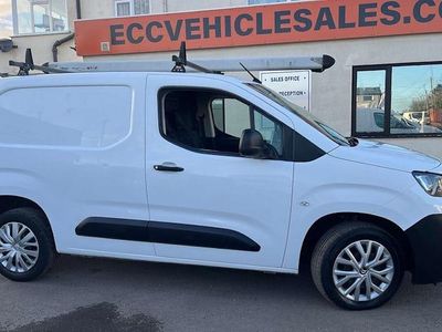 Second-hand Peugeot Partner 131 CP (96 kW) 2021 Alb Monovolum