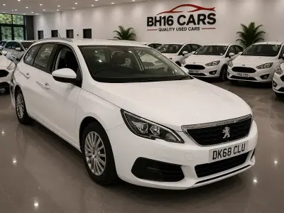 Used Peugeot 308 SW Access 100 HP (73 kW) 2018 Estate
