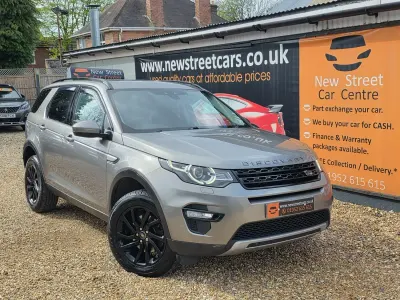 Begagnad Land Rover Discovery Sport HSE 180 HK (132 kW) 2017 Silver SUV