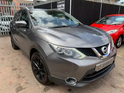 Used Nissan Qashqai Tekna 110 HP (80 kW) 2016 Grey SUV