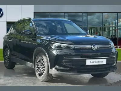 Used VW Tiguan Match 147 HP (108 kW) 2025 Black SUV