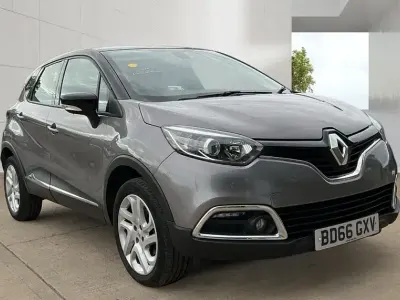 Used Renault Captur Dynamique 110 HP (80 kW) 2016 Grey/black SUV