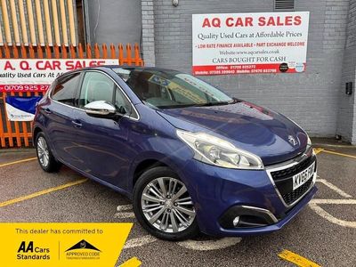 Used Peugeot 208 Allure 100 HP (73 kW) 2016 Blue Hatchback