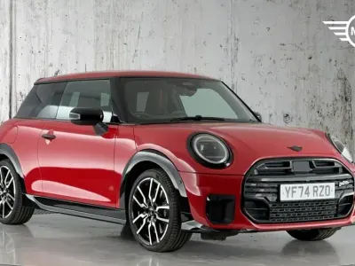 Used Mini Cooper S Hatch 201 HP (147 kW) 2024 Red Hatchback