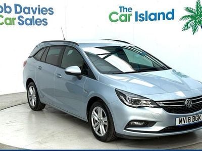 Silver Used 2018 Vauxhall Astra Design Edition Estate | £7,500 (Fair price)
