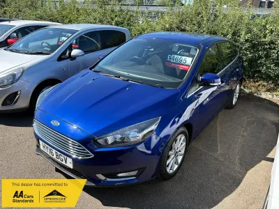 Used Ford Focus Titanium 2016 Blue Hatchback