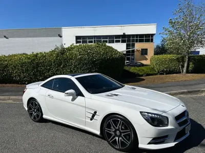 Käytetty Mercedes SL400 AMG 333 HP (244 kW) 2015 Valkoinen Avoauto