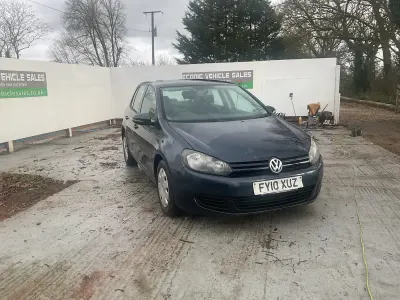 Usado VW Golf VI S 105 HP (77 kW) 2010 Azul Citadino