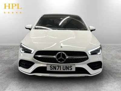 Usado Mercedes CLA180 AMG line 136 HP (100 kW) 2021 Branco Sedan