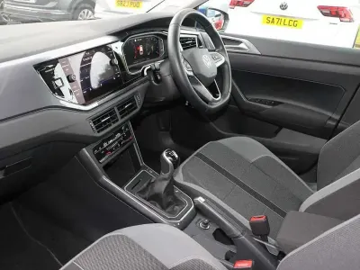 Used VW Polo Style 95 HP (69 kW) 2022 Blue Hatchback