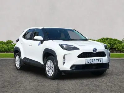 Used Toyota Yaris Cross 113 HP (83 kW) 2022 White SUV