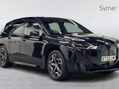 BMW iX
