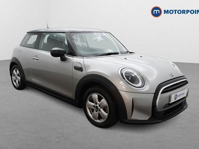 Begagnad Mini Cooper Classic 136 HK (100 kW) 2022 Silver Halvkombi