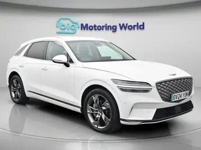 Used Genesis GV70 Sport 359 kW (489 HP) 2024 White SUV