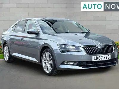 Second-hand Skoda Superb SE L Executive 150 CP (110 kW) 2017 Gri Hatchback