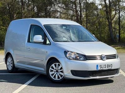 Begagnad VW Caddy 102 HK (75 kW) 2013 Silver Minibuss