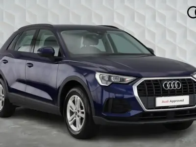 Używany Audi Q3 Design 150 KM (110 kW) 2022 Niebieski SUV