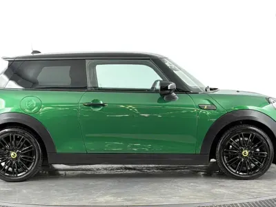 Used Mini Cooper S Level 2 135 kW (184 HP) 2021 Hatchback