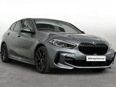 Usado BMW 118 M Sport 134 HP (98 kW) 2023 Cinzento Citadino
