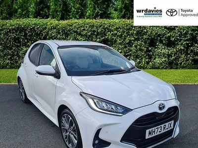 Used Toyota Yaris Hybrid 116 HP (85 kW) 2024 White Hatchback