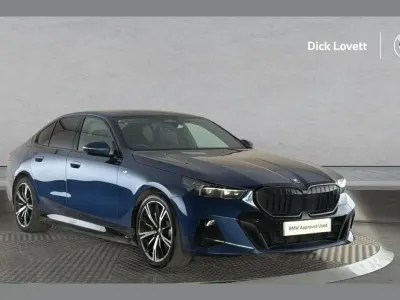 Used BMW 530e M Sport 295 HP (216 kW) 2024 Blue Sedan