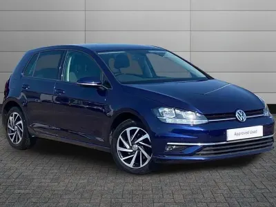 Used VW Golf VII Match 150 HP (110 kW) 2019 Atlantic blue Hatchback