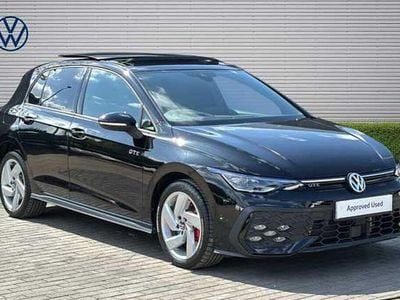 Second-hand VW Golf VIII GTE 272 CP (200 kW) 2025 Negru Hatchback