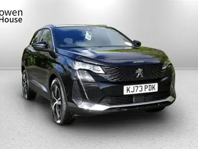 Second-hand Peugeot 3008 GT 136 CP (100 kW) 2024 Negru SUV