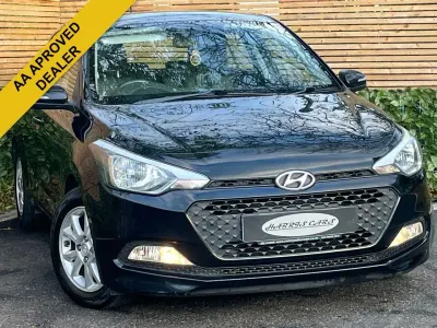 Used Hyundai i20 SE 100 HP (73 kW) 2017 Black Hatchback