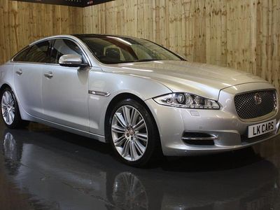 Jaguar XJ