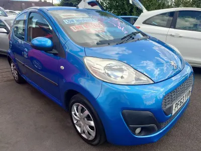 Used Peugeot 107 Active 68 HP (50 kW) 2014 Blue Hatchback