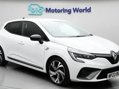 Used Renault Clio RS Line 90 HP (66 kW) 2023 White Hatchback