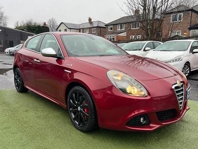 Used Alfa Romeo Giulietta 2012 Red Hatchback