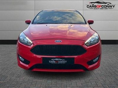 Used Ford Focus ST-Line 140 HP (102 kW) 2018 Red Hatchback