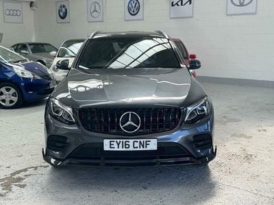 Begagnad Mercedes GLC220 AMG Line Premium 2016 Grå Kombi