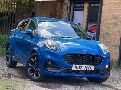 Begagnad Ford Puma ST-Line X 2021 Blå SUV